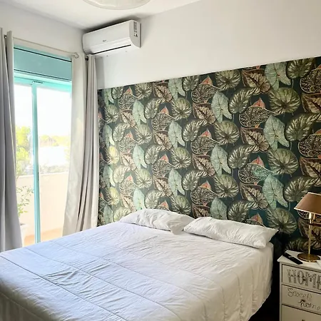 Puglia Low-cost, Gasthuis