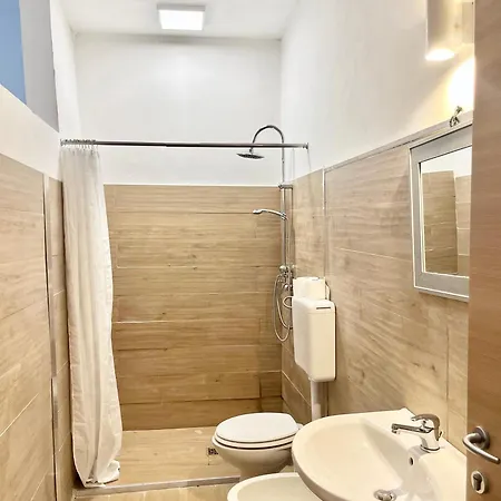 Puglia Low-cost, Gasthuis