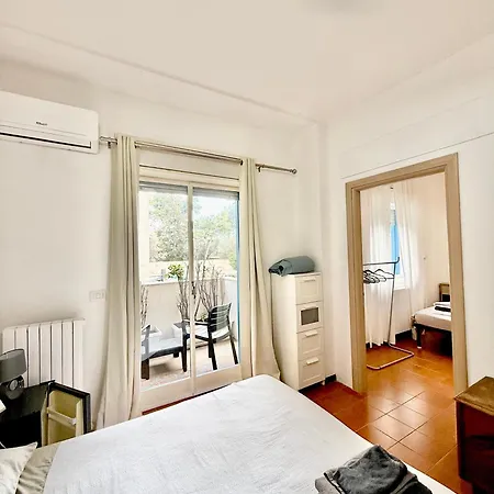 בית הארחה Puglia Low-cost, *